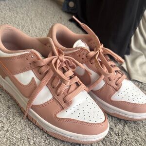 Nike Dunks